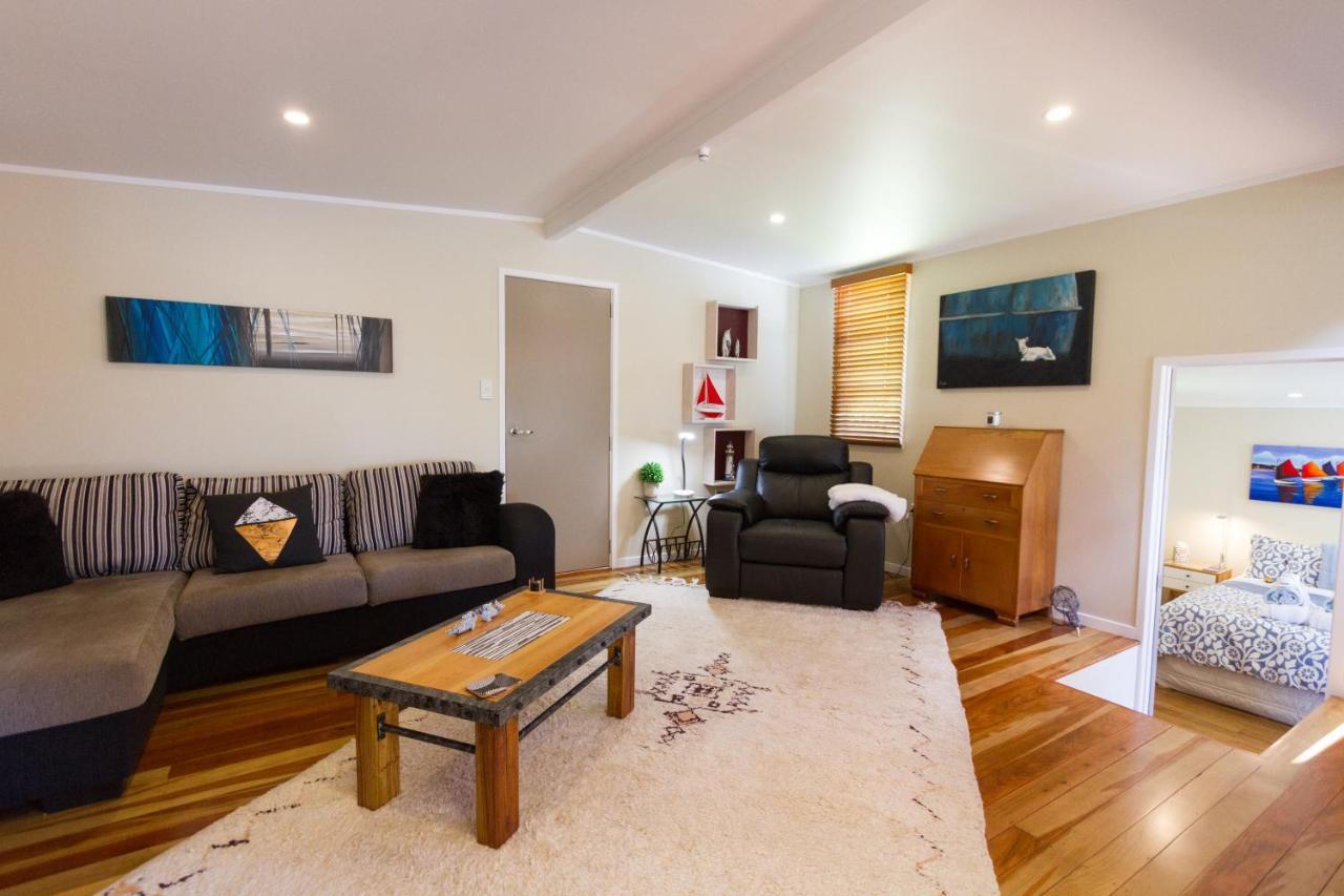 Chalet Romantica Paihia Exterior photo
